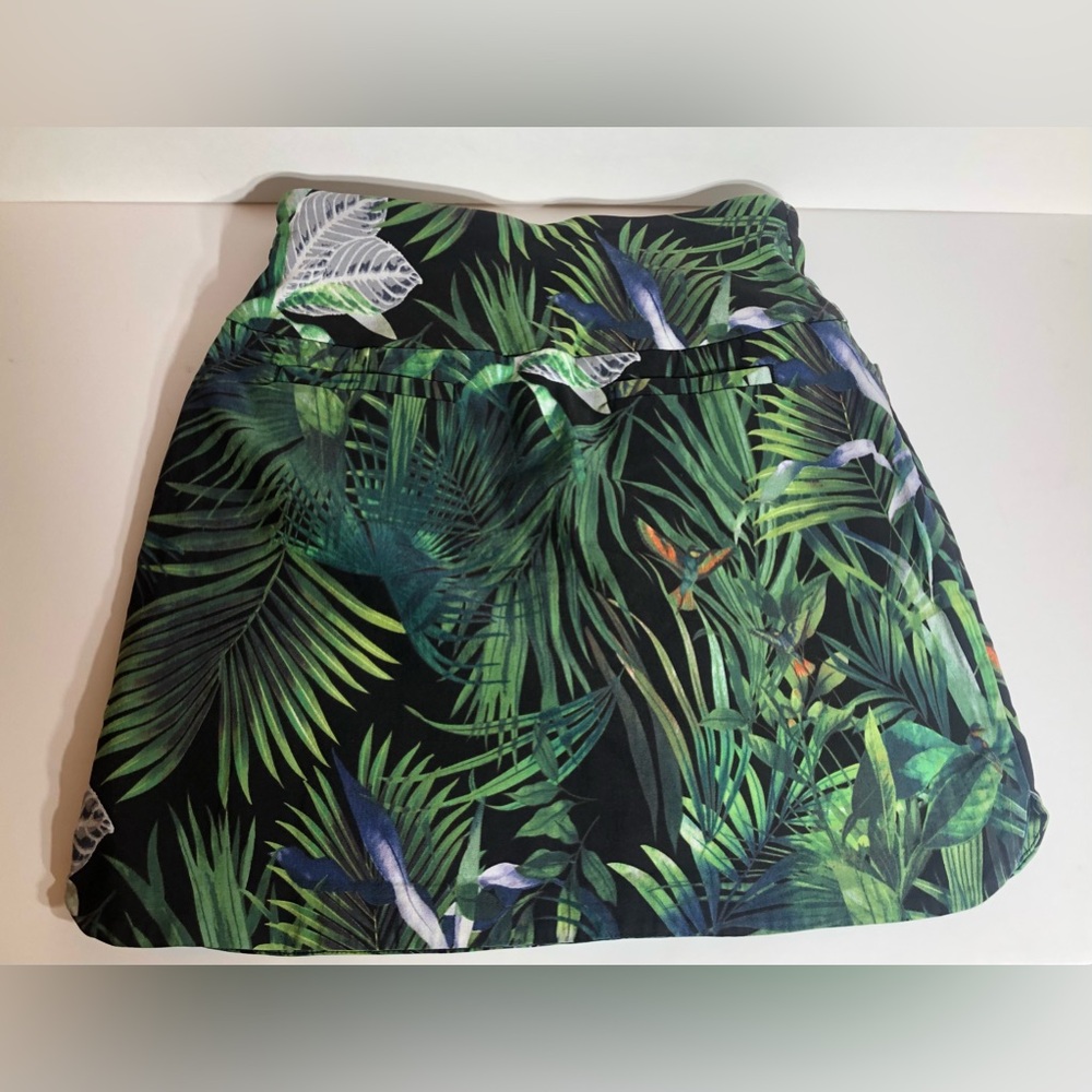Golf skirt swing control size 4
